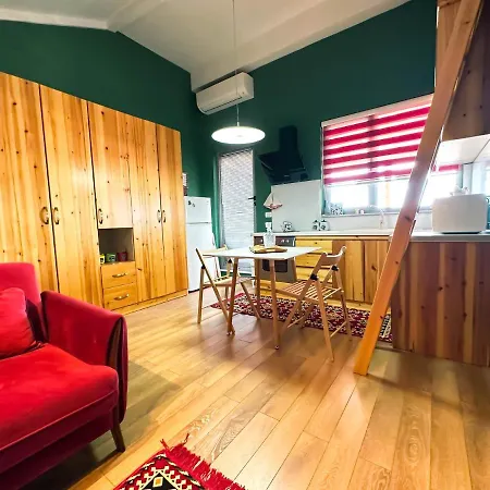 Cozy Elegance Above Apartment Korce