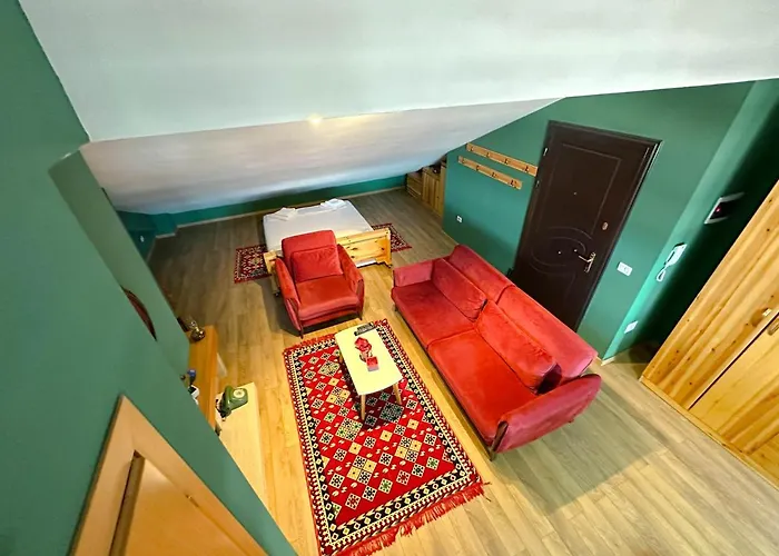 Cozy Elegance Above Apartment Korce